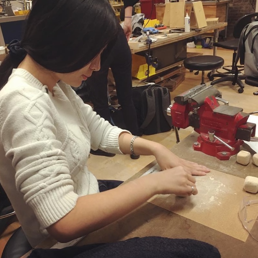 Fabrication bench